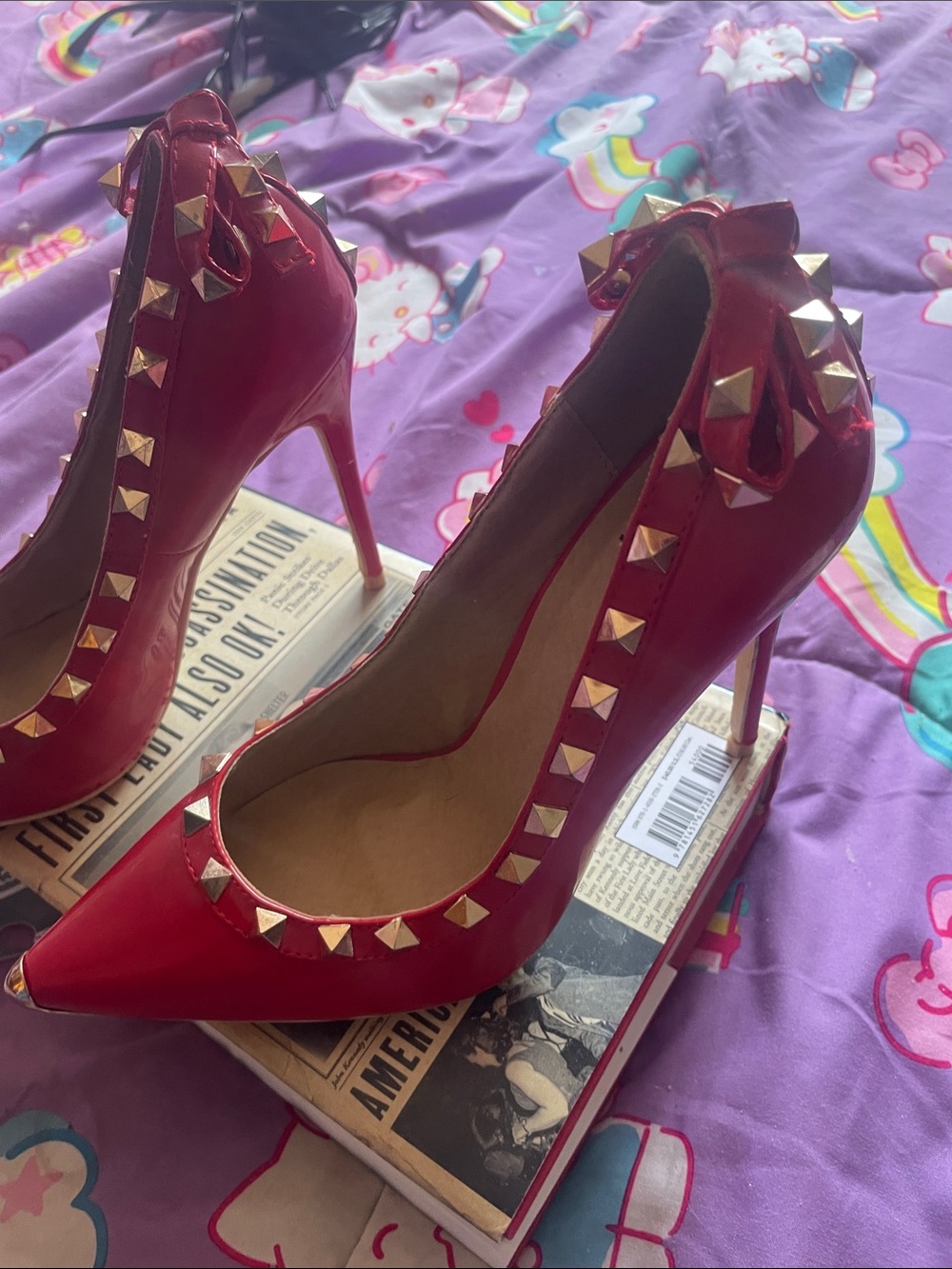 Red Pyramid-Stud Pointed Toe Pumps - Picture 3 of 6